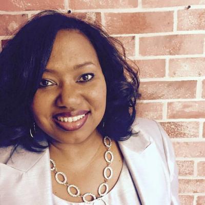 Connie St. John Headshot