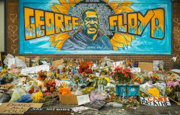 George Floyd memorial. Photo credit: chaddavis.photography, Creative Commons license