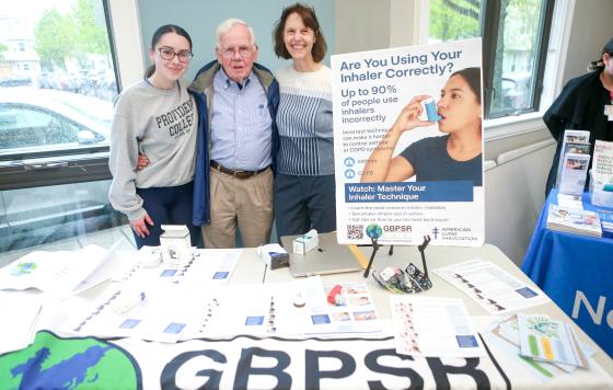 Greater Boston Physicians for Social Responsibility taught an informational lesson on inhaler use (photo credit Angela Rowlings)