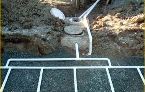 "File:Septic-system.jpg" by Redstarpublications is licensed under CC BY-SA 3.0
