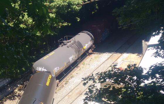 Oil Train photo by Jennifer Kunze