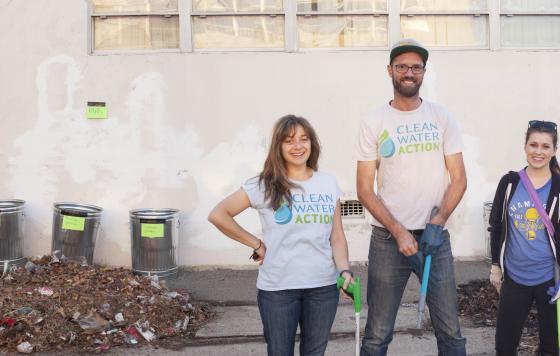 ReThink Disposable team at the Alameda litter tracking and sorting event