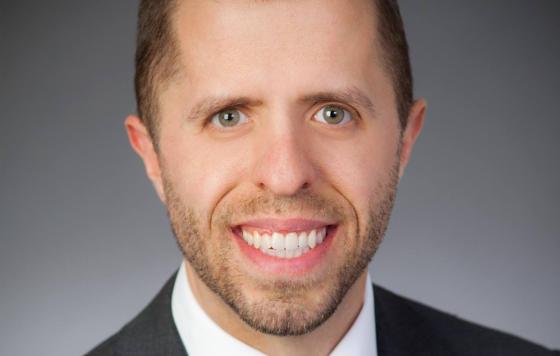 Jed Thorp Headshot.jpg