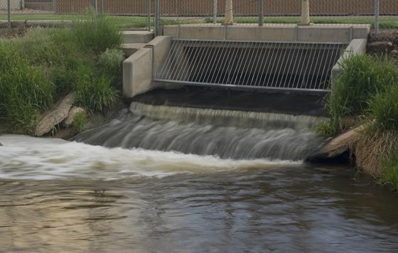 photo: water treatment plant, shutterstock.com